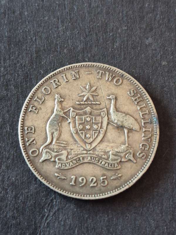 Australia One Florin 1925 Silver