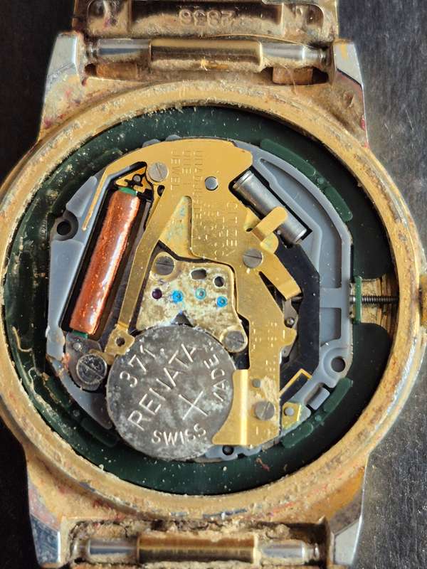 Vintage Citizen Men's Quartz Gold Plated Wrist Watch (not working)