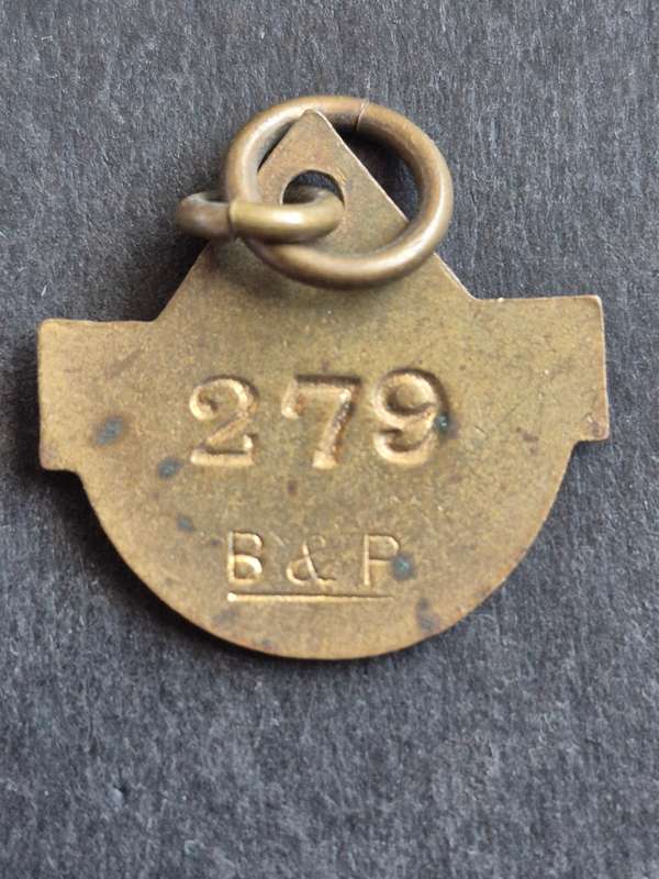 Union Club of South Africa Enamel Badge 1939 no. 279