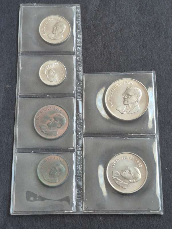 SA Mint Pack 1968 English (missing Silver One Rand)