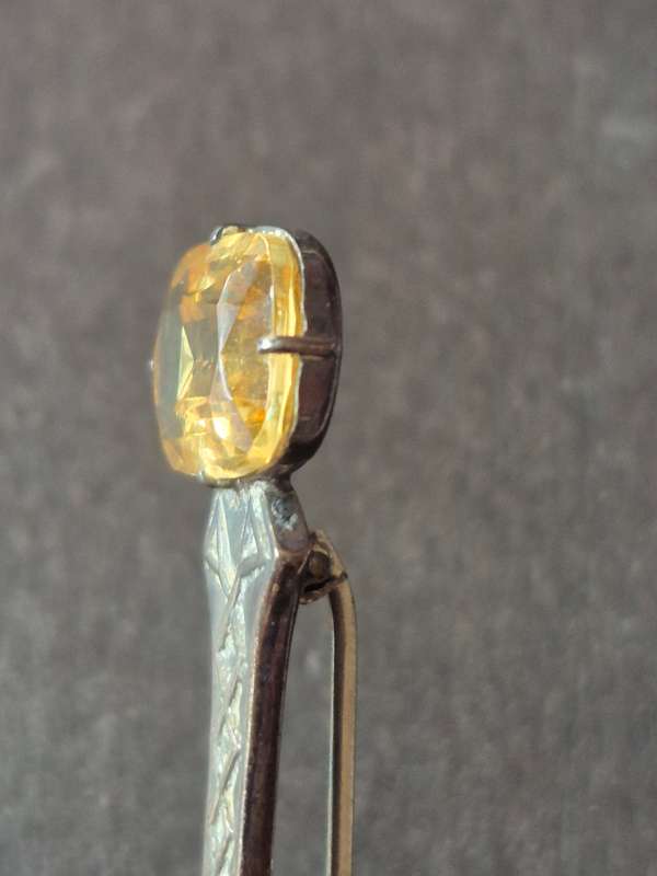 Citrine Kilt Pin Hallmark Silver total weight 8.6g Makers Mark RA