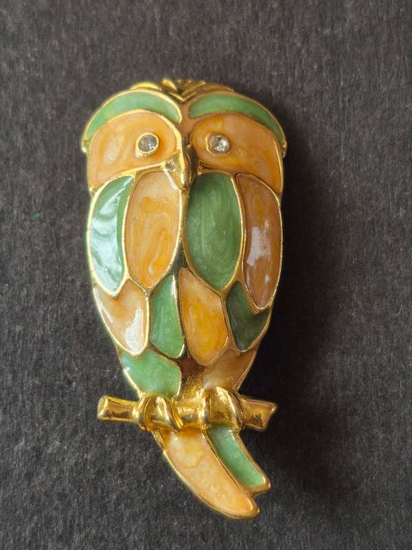 Vintage Two Tone Enamel Owl Brooch