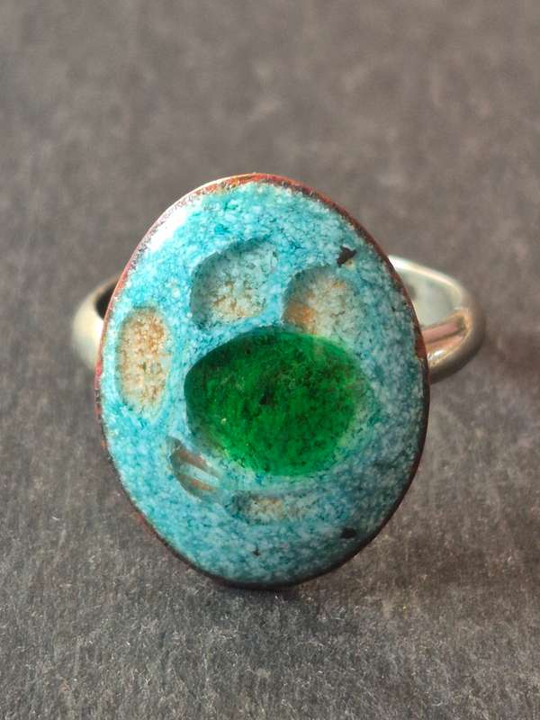 Vintage Enamel Adjutable Ring