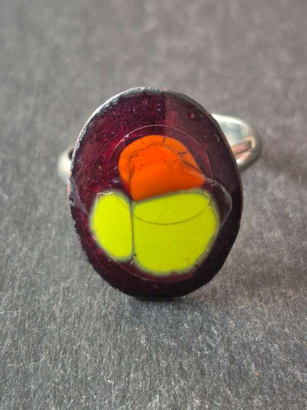 Vintage Enamel Adjutable Ring