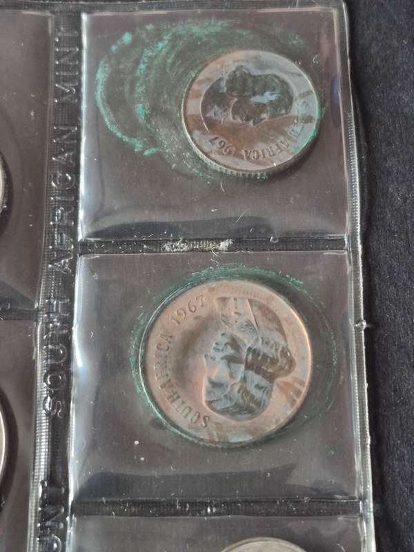 SA Mint Pack 1967 (missing Silver One Rand)