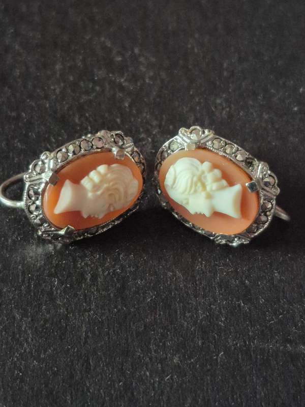 Vintage Cameo Sterling Silver Earrings 4.9g