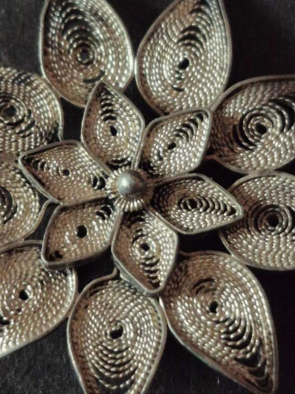 Filligree Sterling Silver Brooch 0.9g
