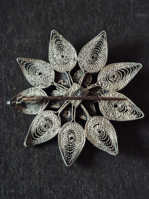 Filligree Sterling Silver Brooch 0.9g
