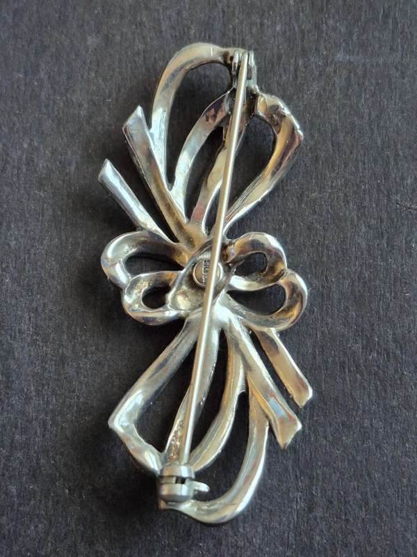 Sterling Silver Vintage Marcasite Brooch 10.7g