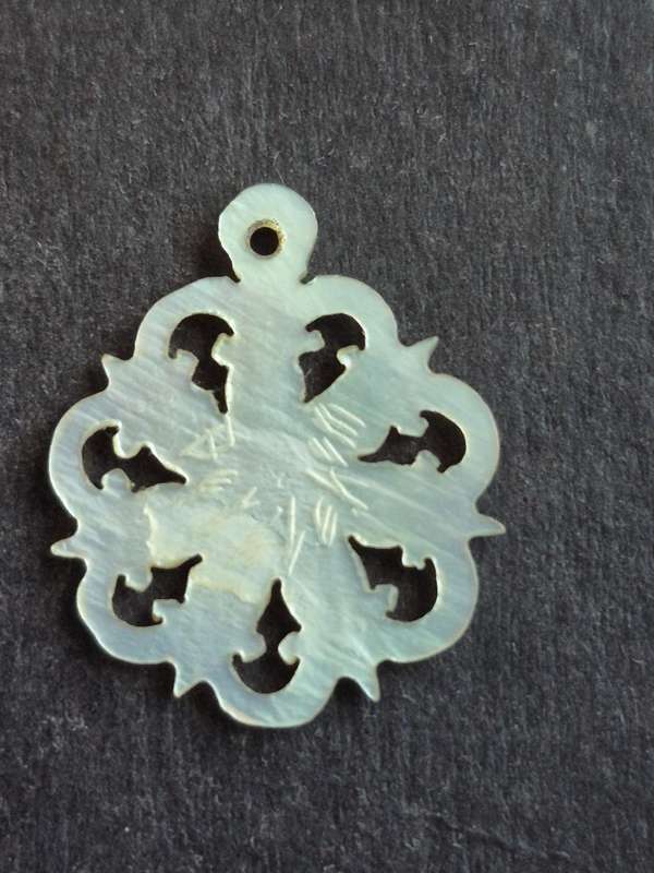 Vintage Mother of Pearl Pendant