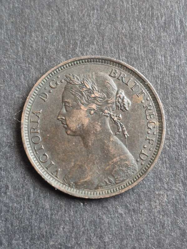 UK 1/2 Penny 1881 (excellent condition)