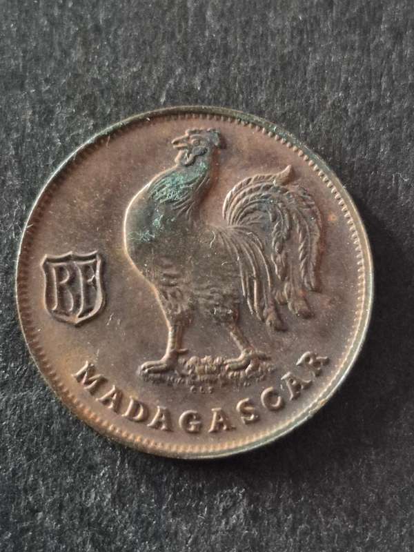 Madagascar One Franc 1943 (excellent condition)