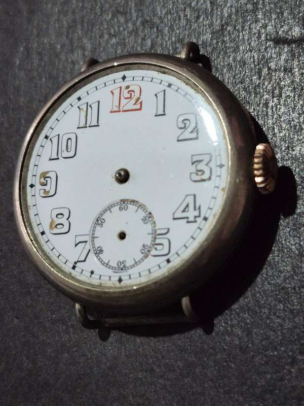 Vintage Mechanical Wrist Watch (missing hands - ideal for spares) not working