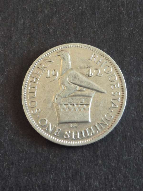 Southern Rhodesia One Shilling 1943 Silver