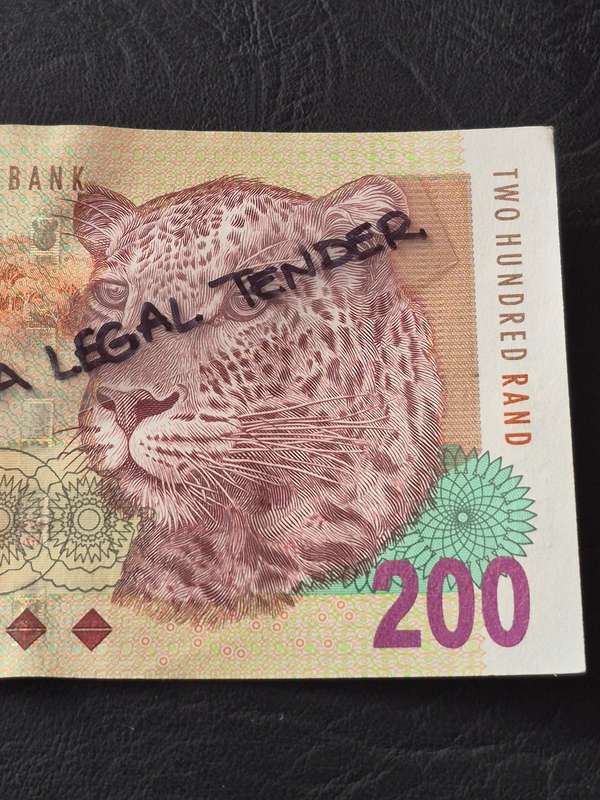 TT Mboweni Two Hundred Rands 1st issue (excellent condition)