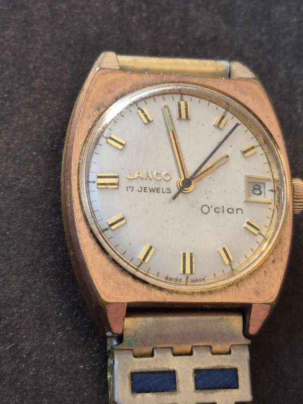 Vintage Men's Lanco 17 Jewels Day Date Mechanical Wrist Watch (runs- needs to be serviced)