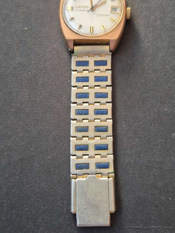 Vintage Men's Lanco 17 Jewels Day Date Mechanical Wrist Watch (runs- needs to be serviced)