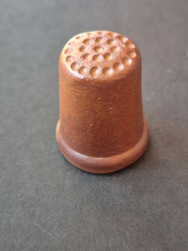Australian Pottery Thimble