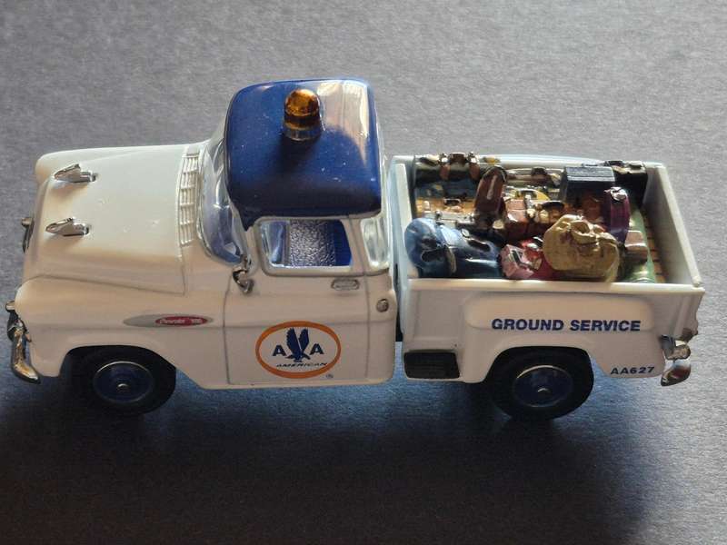 Models of Yesteryear 1:43 1957 Chev Pickup American Airlines