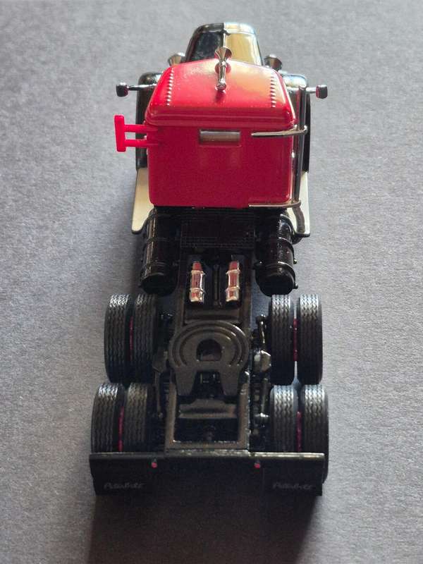 Matchbox 1939 Peterbilt Cab Truck - Birth of the Big Rigs (excellent condition)