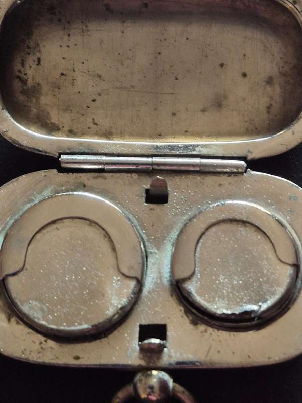 Nickle Plated Double Sovereign Holder