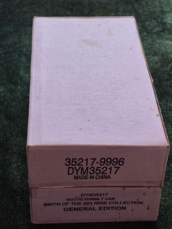 Matchbox 1939 Peterbilt Cab Truck - Birth of the Big Rigs (excellent condition)