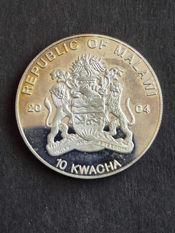 Malawi 10 Kwacha (Mother of Africa endangered Wild Life) Silver Plated Copper Nickel 29.15g