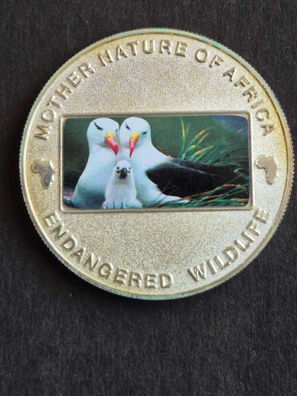Malawi 10 Kwacha (Mother of Africa endangered Wild Life) Silver Plated Copper Nickel 29.15g
