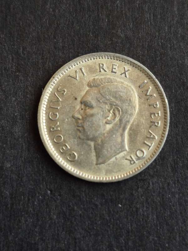Union Sixpence 1943