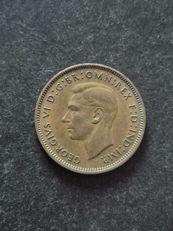 UK Farthing 1942 (nice condition)