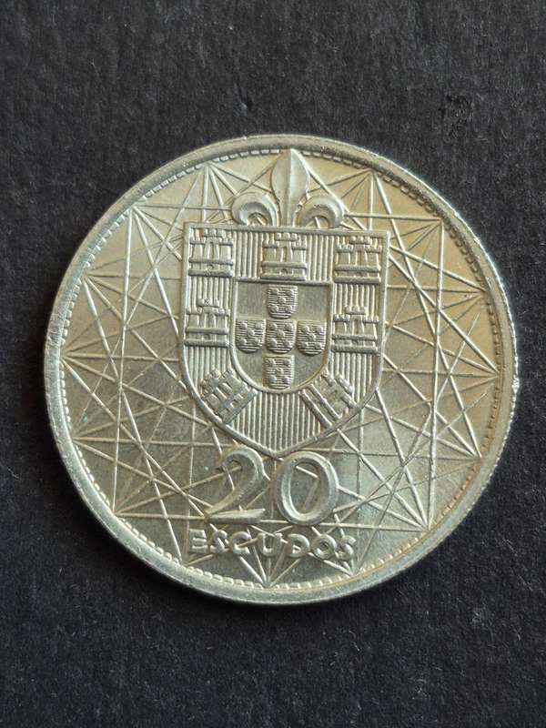 Portugal 20 Escudos 1966 Silver UNC  10.12g  .65 Silver
