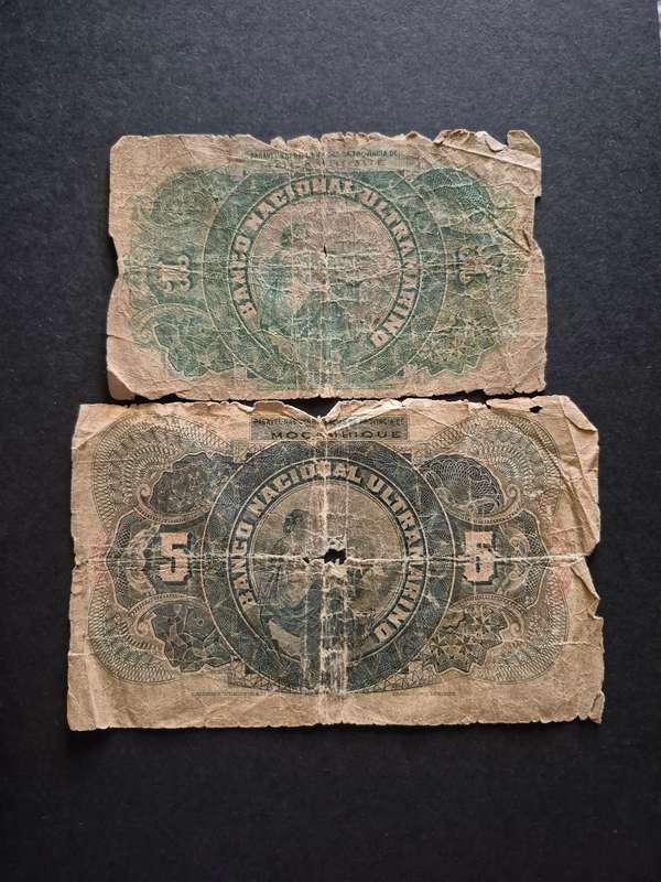 2 x Mozambique One Escudo 1923 and 5 Escudo 1921 (Filler Notes)