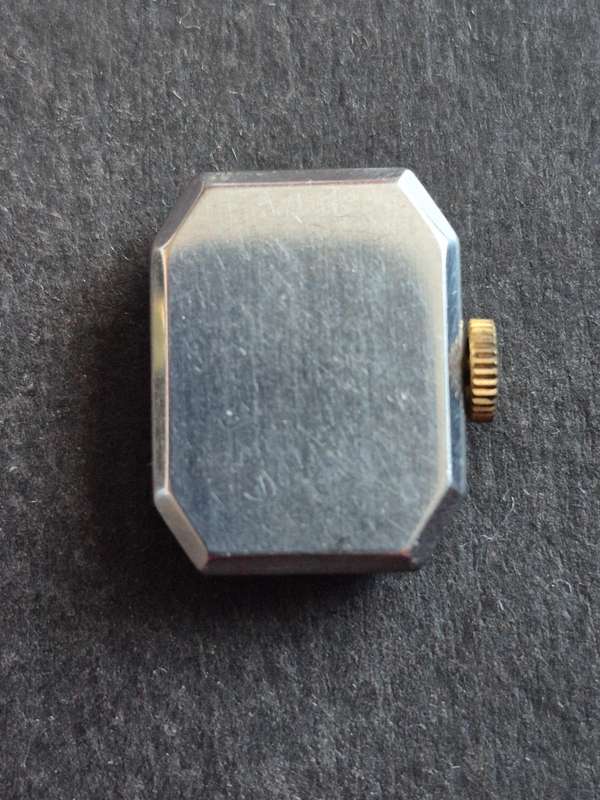 Vintage Ladies Delfin 17 Jewels Mechanical Wrist Watch (not working)