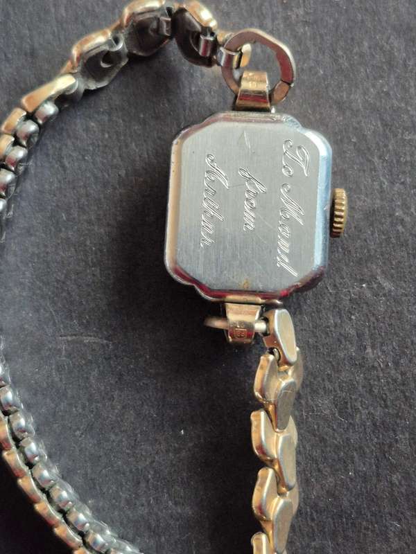 Vintage Ladies Cyma Mechanical Wrist Watch (not working)