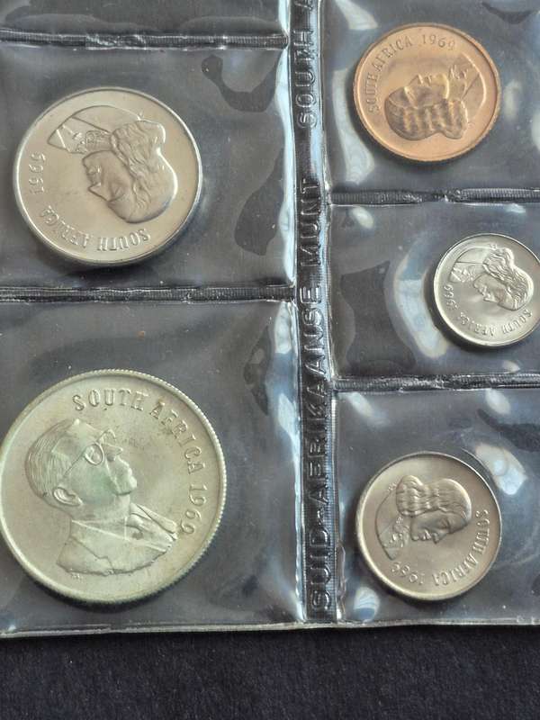 SA Mint Pack 1969 English (scarce date)