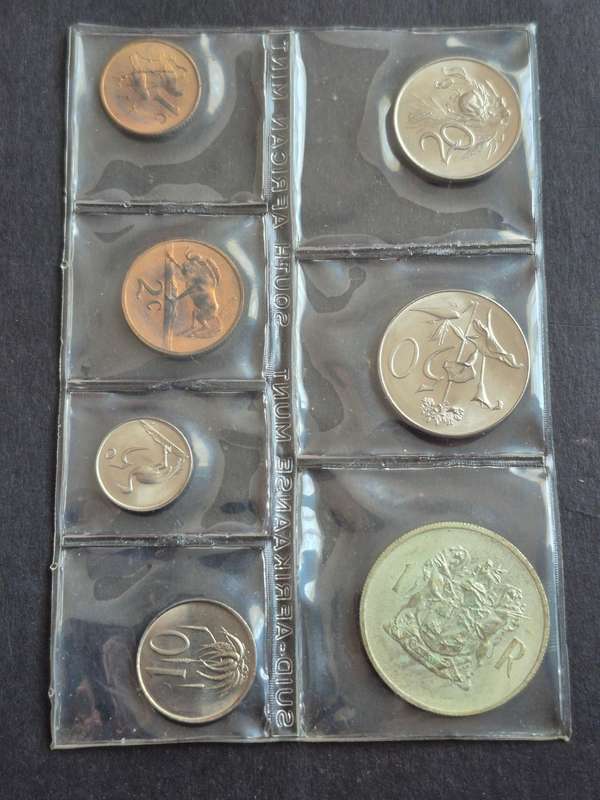 SA Mint Pack 1969 English (scarce date)