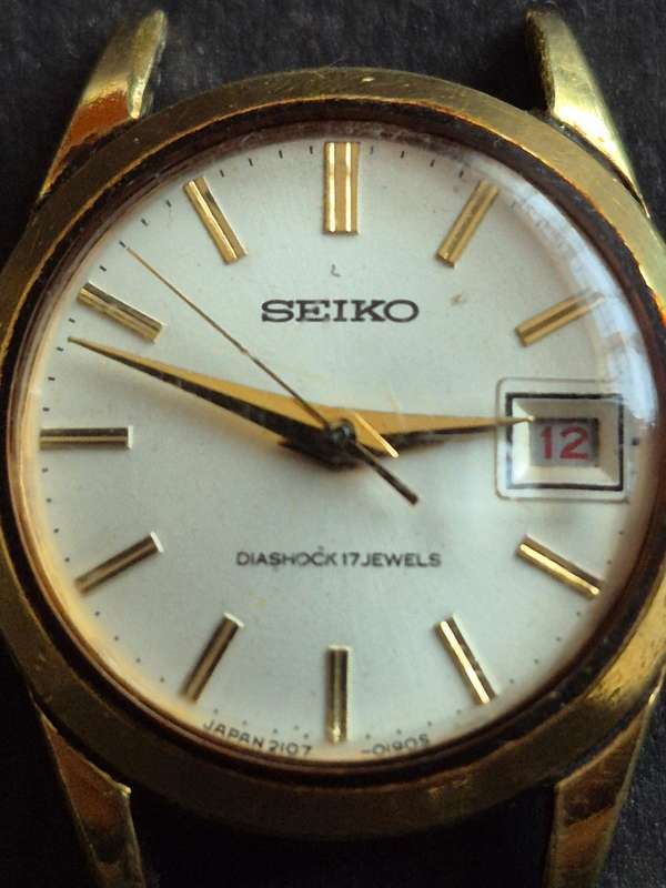 Vintage Ladies Seiko Mechanical Wrist Watch Diashock 17 Jewels (excellent condition) not working