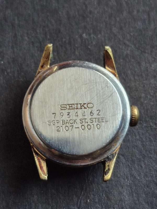 Vintage Ladies Seiko Mechanical Wrist Watch Diashock 17 Jewels (excellent condition) not working
