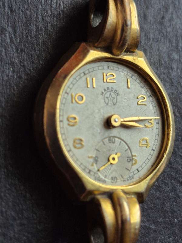Vintage Ladies Mardon Rolled Gold Mechanical Wrist Watch 15 Jewels (missing winder/glass)-not work