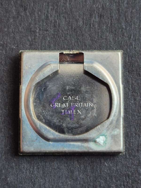 Vintage Timex 533-2369 Mechanical Slim Line Wrist Watch (missing winder) - not working