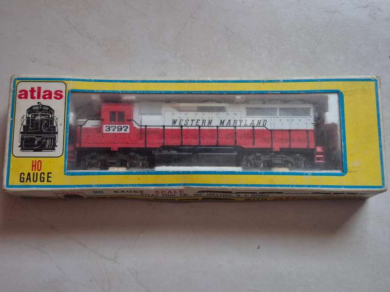 Atlas Roco 7039 WM Western Maryland GP40 HO Gauge