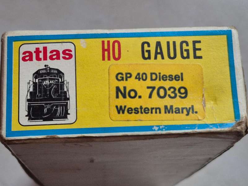Atlas Roco 7039 WM Western Maryland GP40 HO Gauge