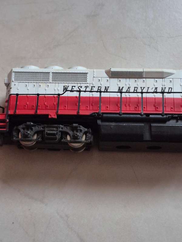 Atlas Roco 7039 WM Western Maryland GP40 HO Gauge