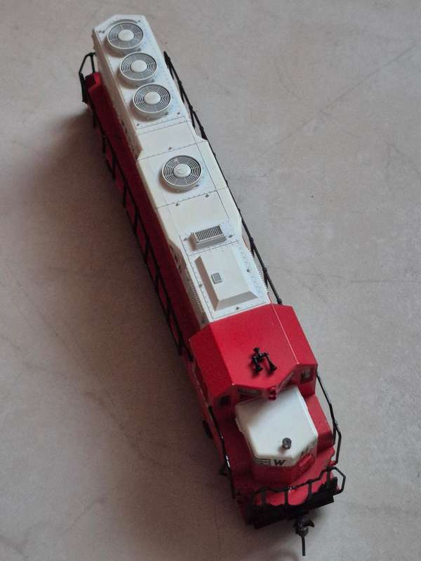 Atlas Roco 7039 WM Western Maryland GP40 HO Gauge