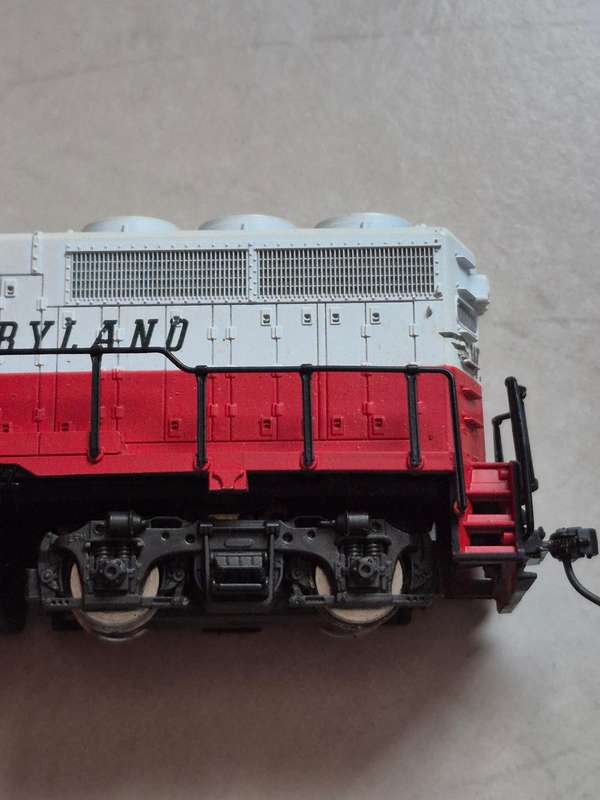 Atlas Roco 7039 WM Western Maryland GP40 HO Gauge