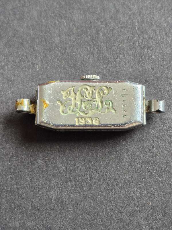 Vintage Ladies Buren Grand Prix Mechanical Wrist Watch (not working)