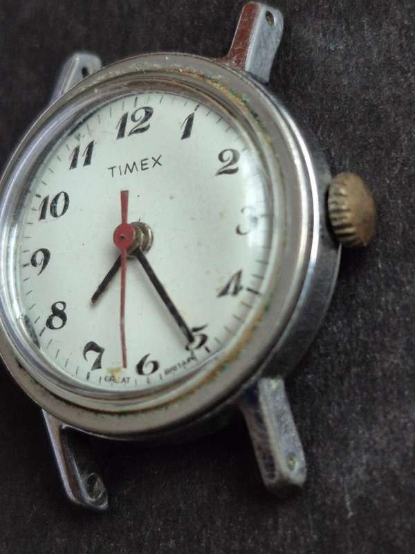 Vintage Ladies Timex Mechanical Wrist Watch Great Britain (not working)