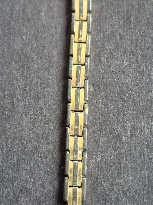 Vintage Ladies 17 Jewels Ladies Wrist Watch Hirschson Bros (not working)