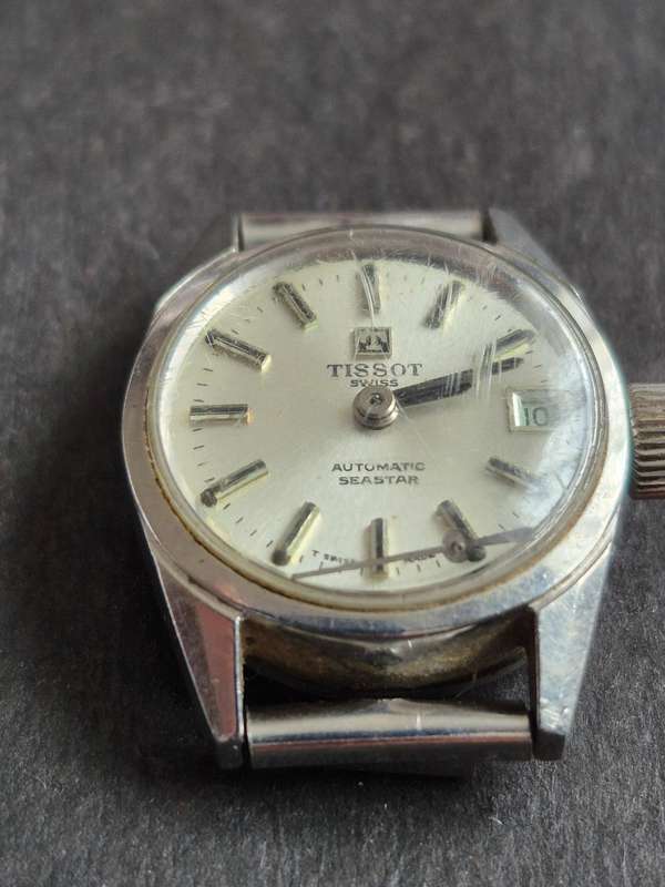 Vintage Tissot Sea Star 21 Jewels Automatic Ladies Wrist Watch (not working) minute hand loose