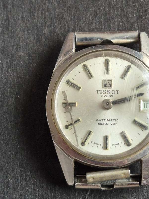 Vintage Tissot Sea Star 21 Jewels Automatic Ladies Wrist Watch (not working) minute hand loose